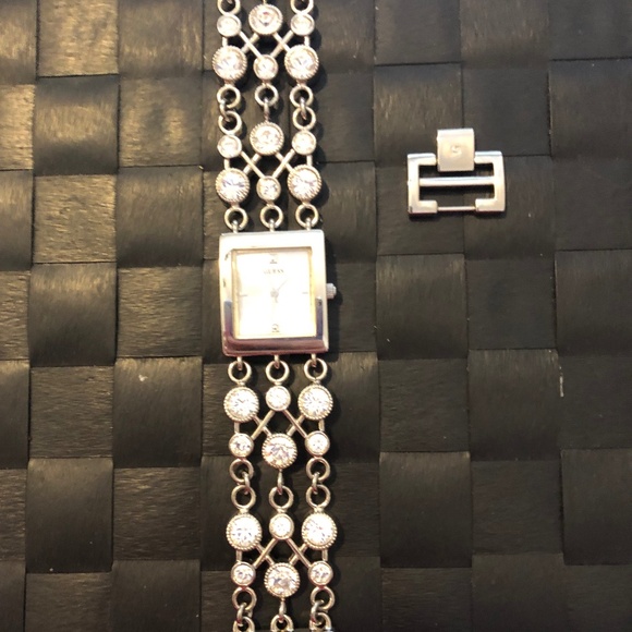 Silver Guess Watch - Picture 7 of 10